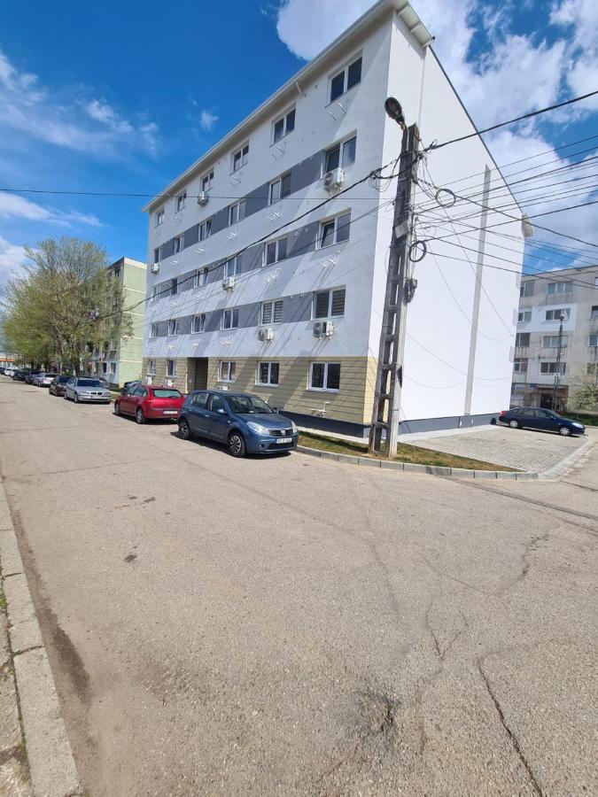 Apartamento Garsoniera Luxury Kevin Piteşti Exterior foto