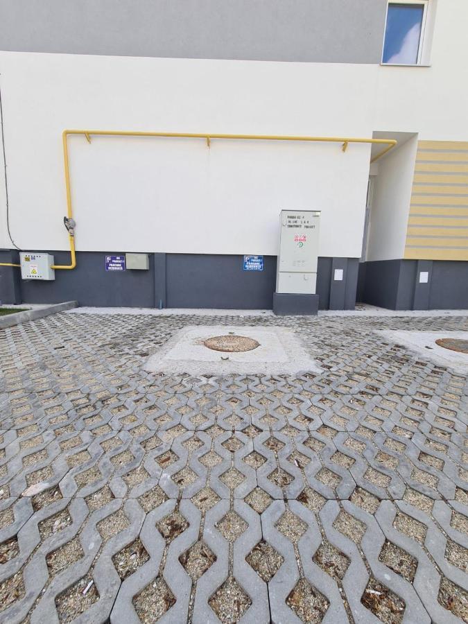 Apartamento Garsoniera Luxury Kevin Piteşti Exterior foto